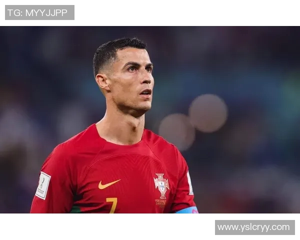 足球巨星C罗经典庆祝动作解析与背后故事分享